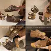 Suela Suave Suela Gruesa Zapatos Birkenstock de Otoño Zapatos Birkenstock Retro Otoño Nuevo Estilo Casual para Viajar Nuevo Estilo 2026 para Mujer Versátil Aumenta la Altura