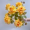 Buquê de Rosas Artificiais para Casamento Flor Artificial Flor Decorativa Casa Sala de Estar Flor Artificial para Casamento Rosa de Sete Cabeças Rosa