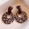 Brincos Redondos Vazados com Estampa de Leopardo Design de Nicho Elegantes Brincos Elegantes Únicos e Bonitos Brincos de Alta Qualidade para Mulheres