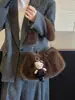 Nova bolsa de pelúcia estilo coreano, bolsa transversal fofa de cor sólida e peluda, bolsa de ombro simples e moderna, adequada para o trabalho e uso casual