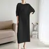 Vestido Caliente Miyake al por Mayor Diseño Holgado y Versátil Nicho Plisado Asimétrico Talla Grande Aspecto Adelgazante Falda Larga