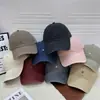 Gorra de béisbol vintage lavada de estilo coreano, relajada, para mujer, bordado de mini letra R, copa suave, visera curva, look casual para el día a día