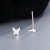 Pie de plata 999 nuevos aretes de mariposa de plata lisa para mujer, uso diario, versátiles, temperamento simple, concha de agua, outlet caliente de fábrica