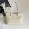 Bolsa Tote Personalizada com Textura Simples, Fashion, Lançamento Outono 2026, Cor Sólida, Nicho Casual, Alta Qualidade, de Ombro, Tendência