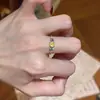 Anillo de Diseño Nicho Estilo Coreano con un Toque Versátil y Único de Alta Gama, Anillo Minimalista Abierto para Dedo Índice