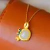 Oro Jade Blanco cangrejo lindo retro moderno artístico Cadena fresca collar colgante versátil para mujer colgante
