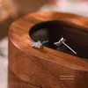 Pendientes de estrella de cinco puntas con tachuelas de circonita en plata S925 para mujer, frescos, dulces, lindos y únicos, con dos colas pequeñas, pendientes de meteorito