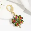 Llavero de Trébol de Cinco Hojas Colorido de Cristal con Pedrería Exquisita, Lindo y Hermoso, Estilo Coreano, Flor de Trébol de la Suerte, Regalo Exquisito