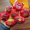 Festival de Primavera Año Nuevo Algodón Muñeco Pequeño Accesorios Decorativos Bolsa de la Suerte Yuanbao Gato de la Suerte Broche Zapatos y Calcetines Accesorios para Muñecos