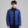 Chaqueta Corta Ligera de Plumas para Hombre 2023 Nueva Chaqueta con Capucha Moda de Invierno Chaqueta de Cuello Alto 90 Plumas de Pato Blanco Ropa de Hombre
