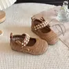 Zapatos de Punto Hueco Dulces para Bebé Mary Jane de Cuero 2026 Nuevos para Niñas con Lazo Perla Princesa Corte Bajo Zapatos de Una Sola Pieza
