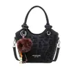 Bolso de mano de estilo coreano para mujer, nuevo modelo transfronterizo otoño 2026, bolso de cubo de un solo hombro de nicho de alta gama