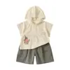 Conjunto de Verano Delgado a Rayas con Capucha y Estampado de Dibujos Animados de Manga Corta para Bebés Niños, Estilo Coreano Moderno Versátil Pantalones Cortos Ropa Infantil