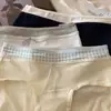 Calcinha Feminina Antibacteriana de Algodão Puro 10A com Entrepernas Estendido, Color Block, Cintura Média, Ajustada ao Corpo, Não Aperta, para o Verão