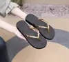 Chanclas de cuña cruzada con tira fina de PU, nuevas de verano, para mujer, moda, sandalias simples para playa, zapatillas antideslizantes para exteriores
