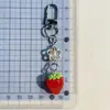 Corrente de Celular com Contas Estilo Japonês Simples e Fofa Flor de Morango Rosa Doce Pingente de Fruta Fresca Chaveiro para Bolsa