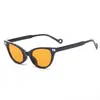 Gafas de sol de moda nuevas europeas y americanas para mujer letra B ojo de gato toma callejera gafas de sol parasol para hombre accesorios versátiles gafas hip hop