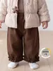 Ropa de invierno estilo coreano para bebé niña niña pequeña chaqueta acolchada floral suéter tejido pantalones de algodón con encaje conjunto para niña