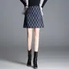 Nueva Falda de Cuadros Moda Estilo Coreano para Mujer, Otoño 2026 Nueva Falda Corta de Línea A Simple de Cintura Alta Adelgazante que Cubre la Cadera