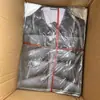 Roupas Frias de Papel e Algodão, Roupas Frias Feitas à Mão, um Conjunto Completo de Roupas Frias de Papel, Roupas Frias Sacrificiais de 1º de Outubro, Lingotes de Roupas de Pano e Roupas de Tecido de Algodão
