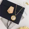 Moda Titânio Aço Elegante Luxo Leve Nicho Lua Fritillaria Redondo Marca Colar Feminino Concha Natural Corrente de Clavícula Corrente de Colar da Moda