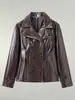 Conjunto de Cuero Brillante Estilo Retro, Modelo Nuevo Transfronterizo Europeo y Americano 2026, Chaqueta de Cuero de Doble Botonadura Ceñida a la Cintura con Minifalda de Cuero del Mismo Color