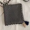 2026 Colgante de Borla para Año Nuevo Bufanda Cuadrada Ropa Artística Retro Combinación Bufanda Delgada de Seda Protección para el Cuello Bufanda Estilo Celebridad Nueva