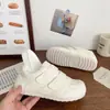 Zapatillas lindas y suaves de velcro estilo coreano para mujer, nuevo lanzamiento de otoño 2026, zapatos blancos casuales versátiles de nicho