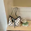 Bolsa Tote de Bolinhas Estilo Coreano para Mulheres, Grande Capacidade, Adequada para Trabalho e Deslocamento, Bolsa de Ombro Único Transversal, Bolsa de Axila Estilo Vintage Relaxado