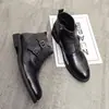 Moda Nova Outono e Inverno 2020 Sapatos de Couro de Cano Alto Botas Retro Britânicas Masculinas Botas que Aumentam a Altura Tendência Estilo Coreano Botas Curtas