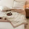 Cubrecama de algodón de doble cara, pieza única, sábana acolchada gruesa de algodón puro, apto para todas las estaciones, protector de colchón antideslizante para tatami