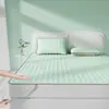 Categoría a Grado Materno e Infantil Set de Tres Piezas de Colchoneta de Látex de Seda de Hielo Verano Sábana Ajustable Dormitorio Estudiante Colchoneta Acondicionada Transpirable