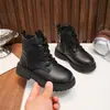 Botas Martin para meninas, nova coleção outono/inverno 2026, botas infantis, botas de equitação estilo britânico, sola macia, botas antiderrapantes para atividades ao ar livre para bebês meninas