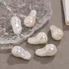 2026 Novo Alto Padrão Forma de Deusa Vazada Pérolas de Água Salgada Sintéticas 15*26mm Acessórios para Pulseira e Colar DIY