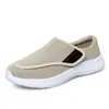 Zapatos de velcro para ancianos pie ancho empeine hombres y mujeres zapatos deportivos de otoño mediana edad y ancianos suela blanda zapatos para caminar transfronterizos talla grande 42