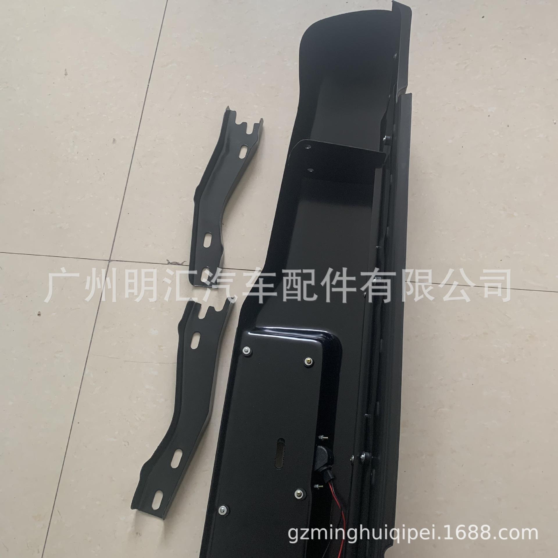 4B7266897D6040DEB46C4A30B87A5F
