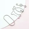 Venta al por mayor del fabricante, Clips para papel creativos con forma especial niquelados, Marcadores de oficina de dibujos animados, Papelería de almacenamiento de alto valor