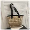 Moda Casual de Inverno 2025 Bolsa Casual Feminina para o Trabalho Bolsa de Ombro Casual Leve Grande Capacidade Bolsa de Mão de Tecido de Algodão