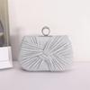 Vendas Diretas de Fábrica Bolsa Clutch Plissada de Luxo para Mulheres Bolsa de Festa Europeia e Americana para Jantar com Corrente Bolsa de Mão Celebridade Transversal