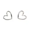 Collar Casual y Versátil de Acero de Titanio con Corazón para Mujer Pendientes de Moda de Celebridad de Internet Set de Pendientes de Cadena para Clavícula de Mujer Decoración