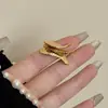 Anillo Abierto de Metal con Textura de Alas de Mariposa de Tres Capas, Versión Ancha Ajustable, Elegante, Versátil, Anillo para Apilar