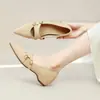682-1 Ante Hebilla Versátil Tacón de Cuña Plano Bajo que Aumenta la Altura Zapatos de Salón Mary Jane Puntiagudos Retro para Mujer