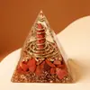 Ornamento de pirâmide de cristal natural 5cm com pedrinhas de resina, artesanato e presentes fornecidos diretamente pelo fabricante