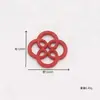 DIY Aleación Electroforesis Rojo Nudo Chino Doble Agujero Flor de Ciruelo Loto Accesorios para Pendientes de Coche Collar Llavero