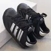 Zapatos Argan Cómodos de Suela Blanda para Niñas Estilo Nuevo Primavera/Otoño 2026 Zapatos Deportivos Casuales para Niños Zapatos de Entrenamiento Alemán Niños Medianos y Grandes Parte Superior de Cuero