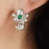 Brincos de Flor Banhados a Ouro Real 18K Brincos de Tarraxa de Luxo Leve Temperamento de Ponta Brincos de Moda Versáteis de Nicho Atacado para Mulheres
