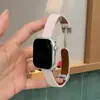 [Pulseira de Relógio] Adequada para Pulseira de Relógio Apple S12Watch, Estilo Coreano de Bolinhas Moda Ins para Meninas