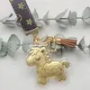 Llavero Colgante de Oro Puro 999 Año Nuevo del Caballo con Corazón, Paz y Alegría, Artículo Promocional para Transmisión en Vivo al por Mayor