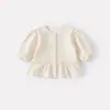 Conjunto de cárdigan con dobladillo de encaje para bebé e infantil, nuevo para la primavera de 2026, para niñas, conjunto de dos piezas con chaqueta de retazos y pantalones de pierna ancha