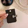 Pequeno prendedor de bico de pato lateral com laço de cristal, elegante grampo de cabelo para franja, mini clipe para franja, grampo de cabelo com strass